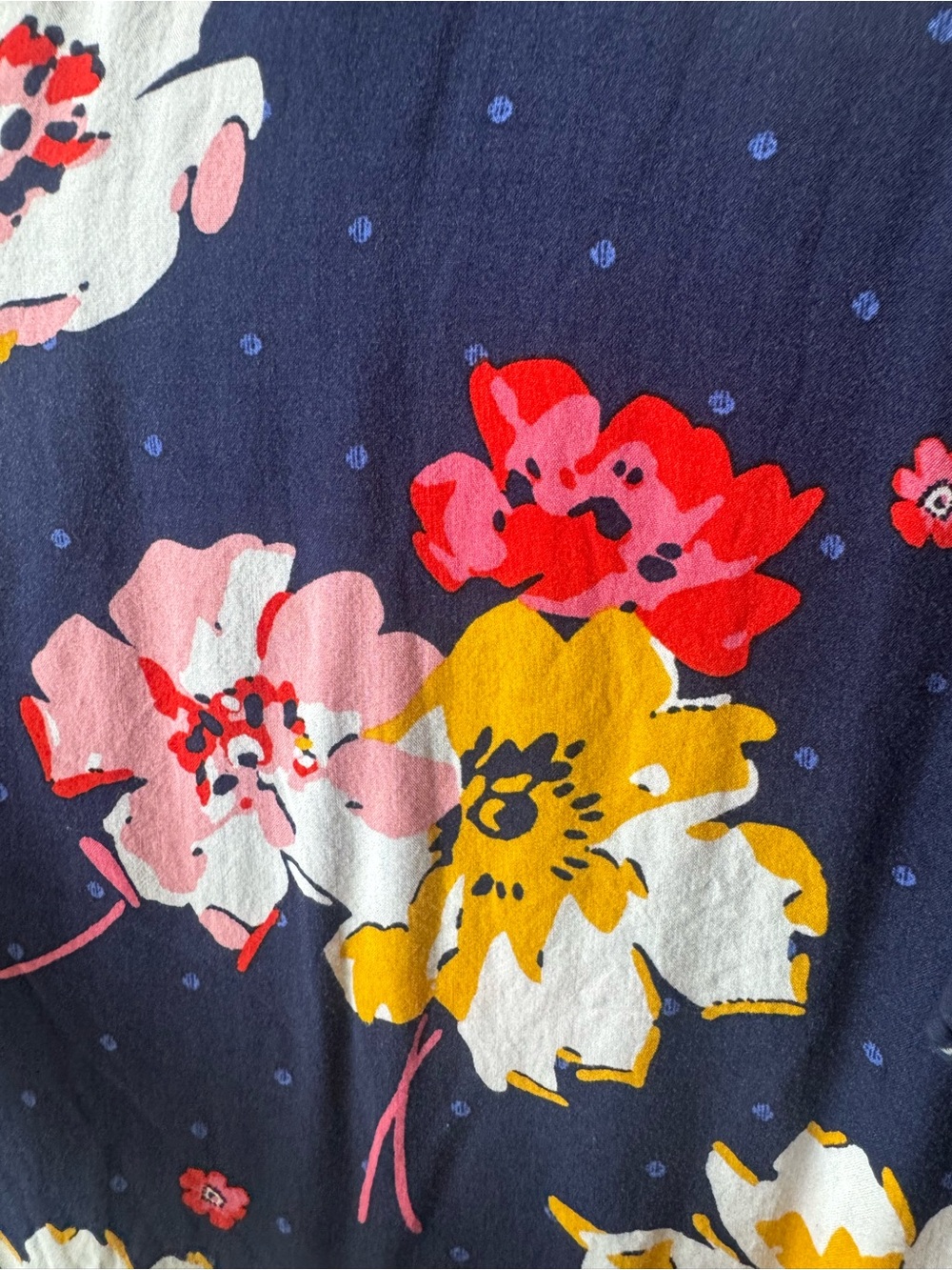 Old Navy Navy Floral V-Neck Sleeveless Camisole - Picture 3 of 3
